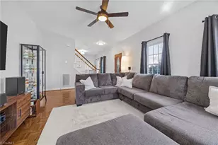 2802 Breckenridge Ct, High Point, NC 27265 - Photo 4