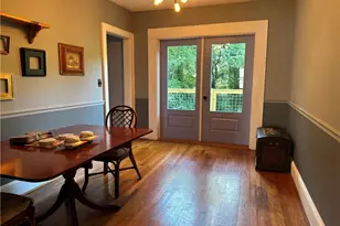 716 W Main St, Elkin, NC 28621 - Photo 8