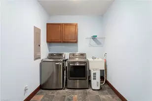 3240 Hillcastle Trail, Chapel Hill, NC 27516 - Photo 18