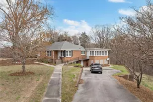 723 Haynes Rd, Thomasville, NC 27360 - Photo 2