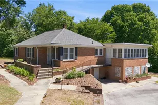 723 Haynes Rd, Thomasville, NC 27360 - Photo 4