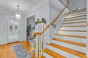 14 Checkerberry Square, Greensboro, NC 27455 - Photo 4