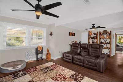 3917 W Friendly Avenue, Greensboro, NC 27410 - Photo 10