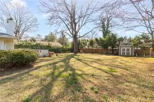 3917 W Friendly Ave, Greensboro, NC 27410 - Photo 30