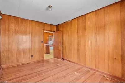 607 Thomas Street, Reidsville, NC 27320 - Photo 24