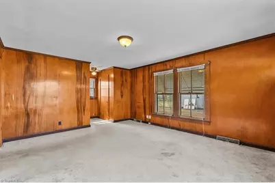 607 Thomas Street, Reidsville, NC 27320 - Photo 8