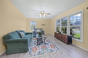 304 Eastway Ln, Graham, NC 27253 - Photo 4