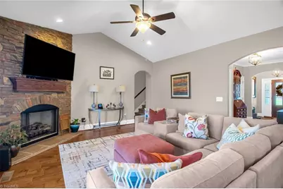 242 Deerwood Drive, Lexington, NC 27295 - Photo 6