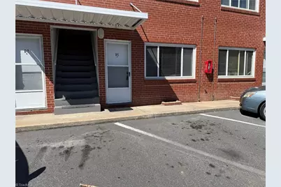 1902 Queen Street #D5, Winston-Salem, NC 27103 - Photo 2