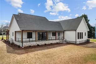 765 Golf Course Rd, Pilot Mountain, NC 27041 - Photo 48