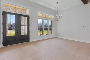 765 Golf Course Rd, Pilot Mountain, NC 27041 - Photo 4