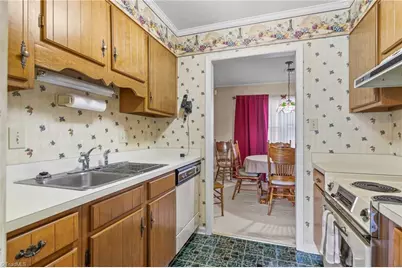 3014 Darden Road #D, Greensboro, NC 27407 - Photo 4