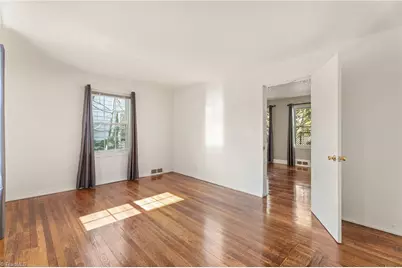 724 S Sunset Drive, Winston-Salem, NC 27103 - Photo 12