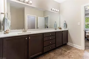 402 Mockingbird Ln, Mebane, NC 27302 - Photo 24