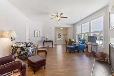 402 Mockingbird Lane, Mebane, NC 27302 - Photo 10