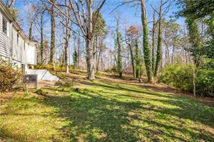 3825 Old Hollow Rd, Kernersville, NC 27284 - Photo 6