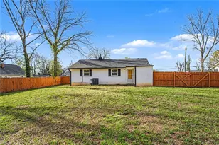 512 Garrett St, Greensboro, NC 27406 - Photo 4