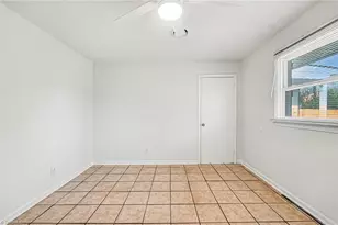 512 Garrett St, Greensboro, NC 27406 - Photo 12