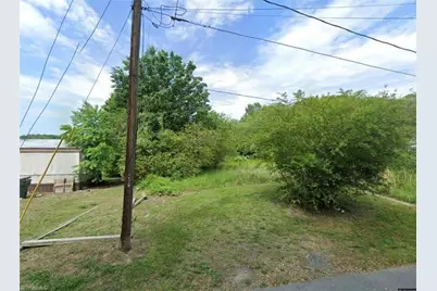 605 Broad Street, Walnut Cove, NC 27052 - Photo 4