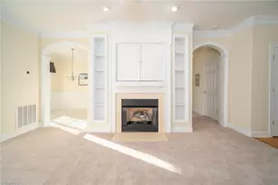 524 College Rd, Greensboro, NC 27410 - Photo 8