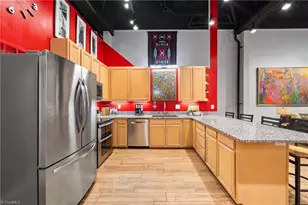 1 W 5th St, Winston-Salem, NC 27101 - Photo 14