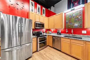 1 W 5th St, Winston-Salem, NC 27101 - Photo 12