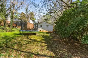 1342 Tredwell Dr, Winston-Salem, NC 27103 - Photo 30