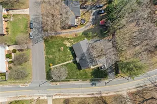 1734 Lancelot Ln, Winston-Salem, NC 27103 - Photo 34