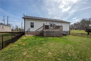 3432 Parrish Rd, Winston-Salem, NC 27105 - Photo 14