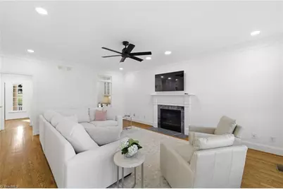 19 Thimbleberry Square, Greensboro, NC 27455 - Photo 8