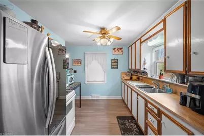 171 Applewood Drive, Lewisville, NC 27023 - Photo 8