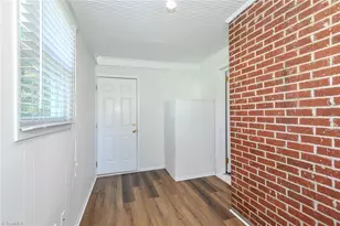 2714 Richard St, Greensboro, NC 27405 - Photo 12