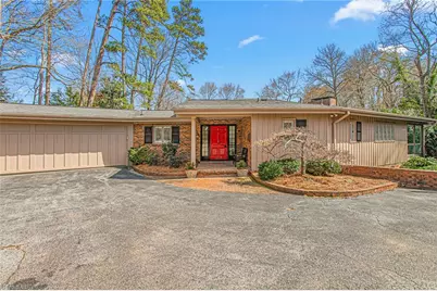 1912 Lake Drive, Burlington, NC 27215 - Photo 2