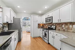 12707 Hill Pine Rd, Midland, NC 28107 - Photo 6