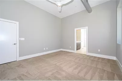 400 W 4th Street #504, Winston-Salem, NC 27101 - Photo 14