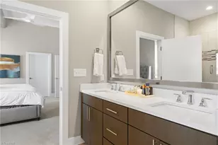400 W 4th St, Winston-Salem, NC 27101 - Photo 22