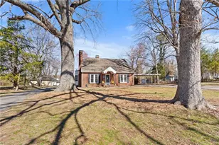 304 Springwood Rd, Asheboro, NC 27205 - Photo 6