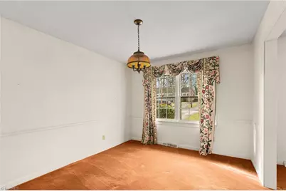 1603 Seven Oaks Place, High Point, NC 27265 - Photo 8