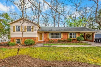 1603 Seven Oaks Place, High Point, NC 27265 - Photo 2