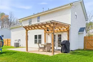 612 Spring Leaf Ct, Greensboro, NC 27455 - Photo 24