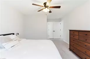 612 Spring Leaf Ct, Greensboro, NC 27455 - Photo 16