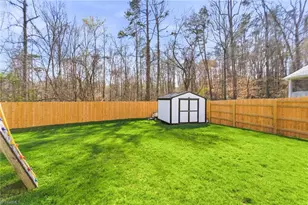 612 Spring Leaf Ct, Greensboro, NC 27455 - Photo 26