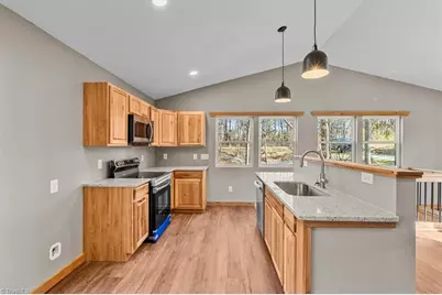 3499 Ridgewood Court, Winston-Salem, NC 27107 - Photo 12