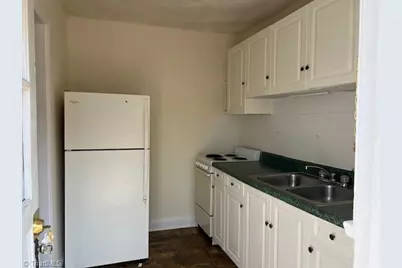 611 Maple Avenue #S, Reidsville, NC 27320 - Photo 6