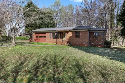 207 Auden Drive, Greensboro, NC 27406 - Photo 2