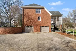 196 Oakmont Dr, Advance, NC 27006 - Photo 40