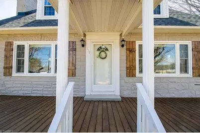 110 E Main Street, Jonesville, NC 28642 - Photo 14