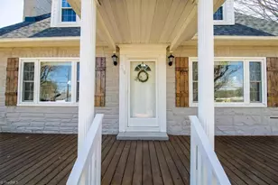 110 E Main St, Jonesville, NC 28642 - Photo 14