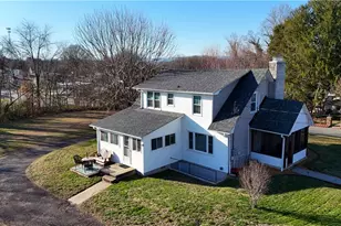 110 E Main St, Jonesville, NC 28642 - Photo 10