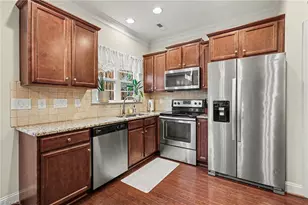 1154 Augustine Heights Dr, Winston-Salem, NC 27103 - Photo 12